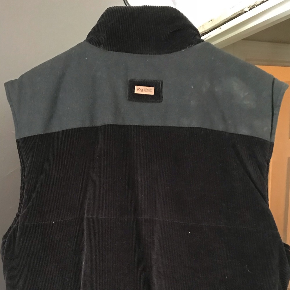 Vest - Picture 2 of 6